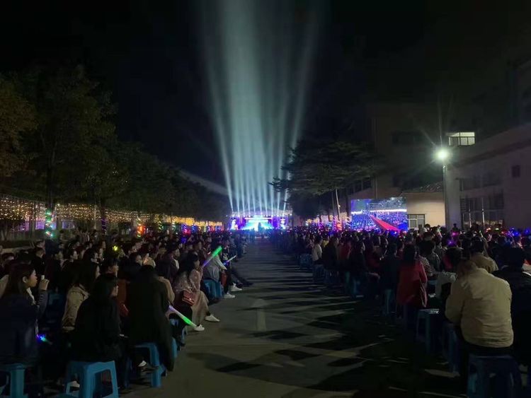 兆威機電迎新春暨頒獎大會(huì )